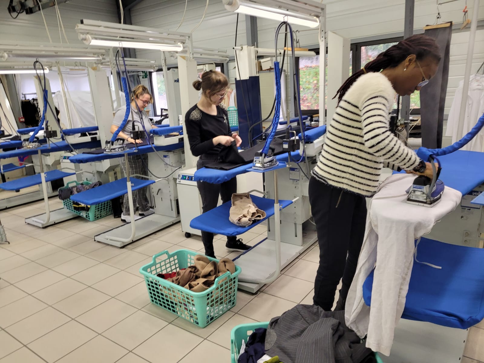 Formation aux métiers du pressing L'Atelier de Lisette